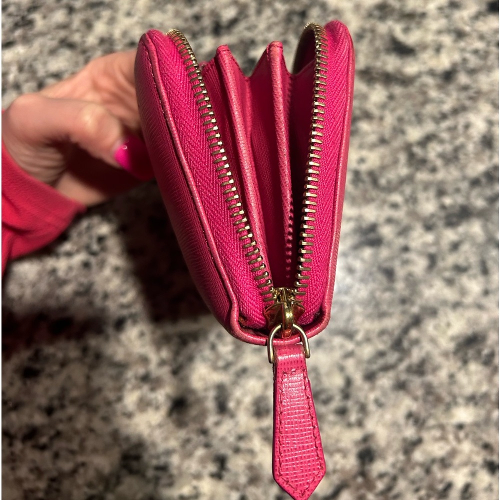 Fendi Long Zip Wallet - Picture 5 of 8